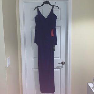 Lauren size 6 evening gown with sequence straps never with tags